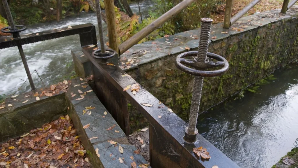 Irrigation Gate